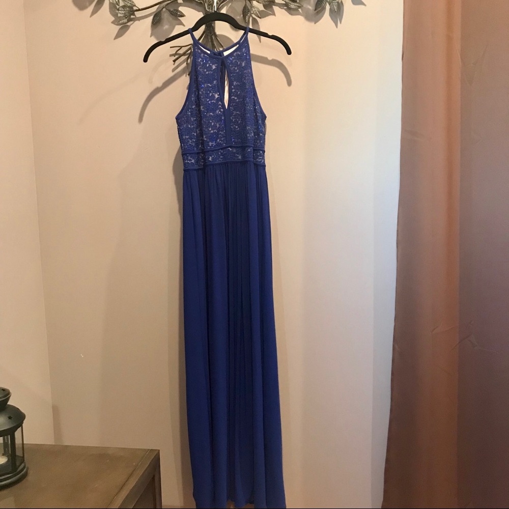 Nightway Formal Gown